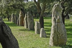 menhirs2.jpg